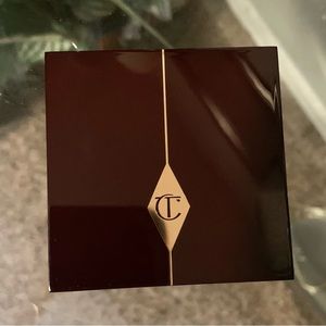 Charlotte Tilbury Walk of No Shame Palette